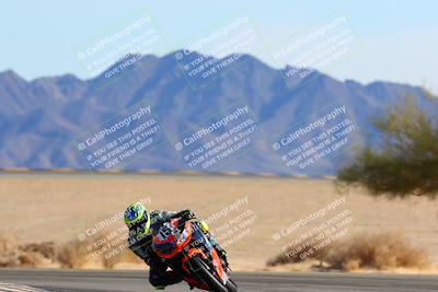 media/Jan-08-2022-SoCal Trackdays (Sat) [[1ec2777125]]/Turn 4 (1145am)/